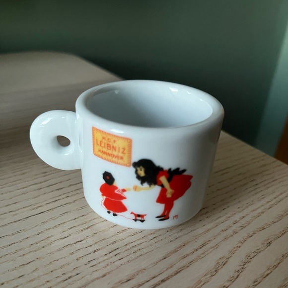 ** free with purchase ** Bahlsen Espresso Coffee Cup no saucer Heinrich Mittag - Picture 1 of 3